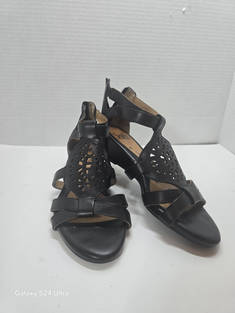 Sofft Black Laser-Cut T-Strap Sandals